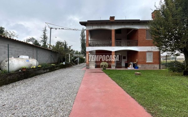 casa indipendente in vendita a Pumenengo