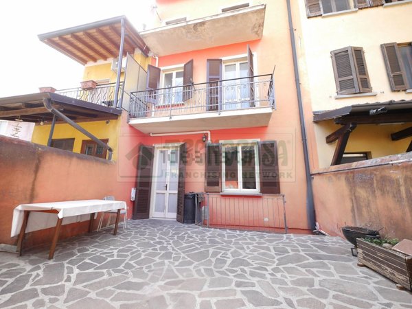 appartamento in vendita a Pumenengo
