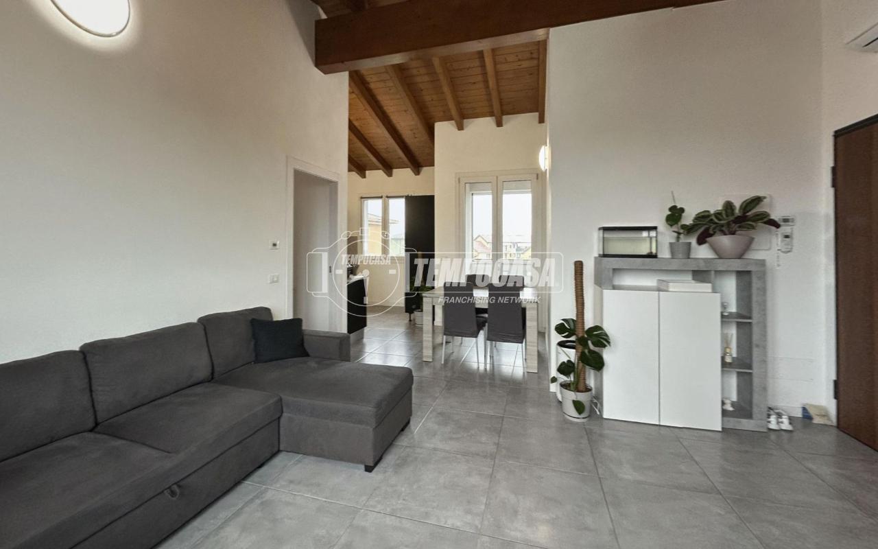 appartamento in vendita a Pumenengo