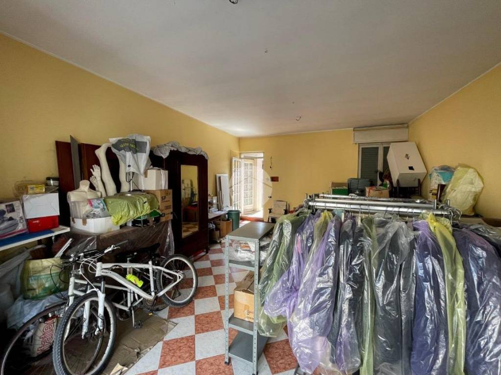 negozio in vendita a Pumenengo