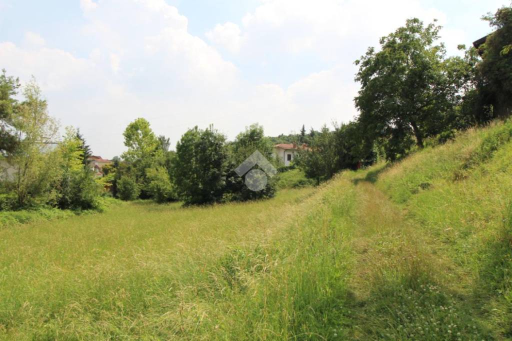 terreno edificabile in vendita a Ranica