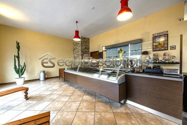 negozio in vendita a Ranica