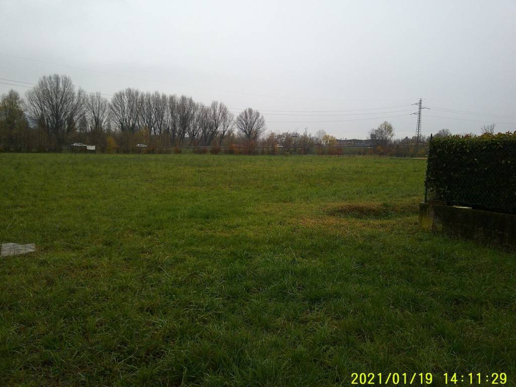terreno edificabile in vendita a Ranica