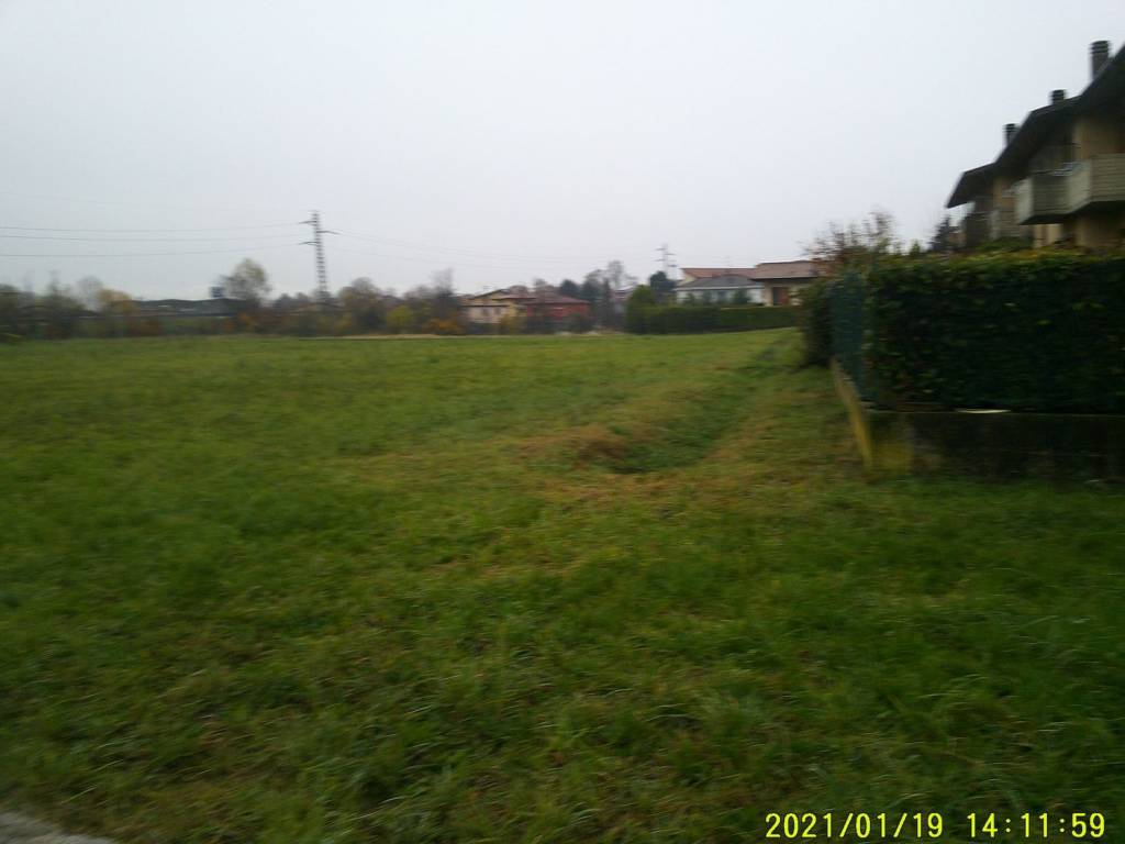 terreno edificabile in vendita a Ranica