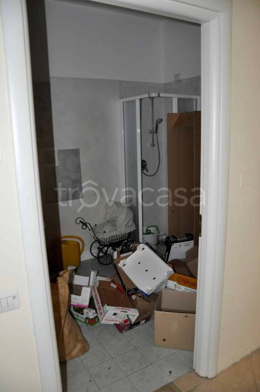 negozio in vendita a Ranica