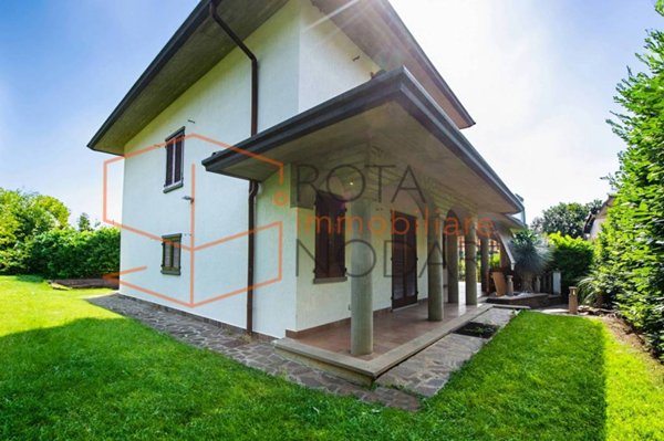 casa indipendente in vendita a Ranica