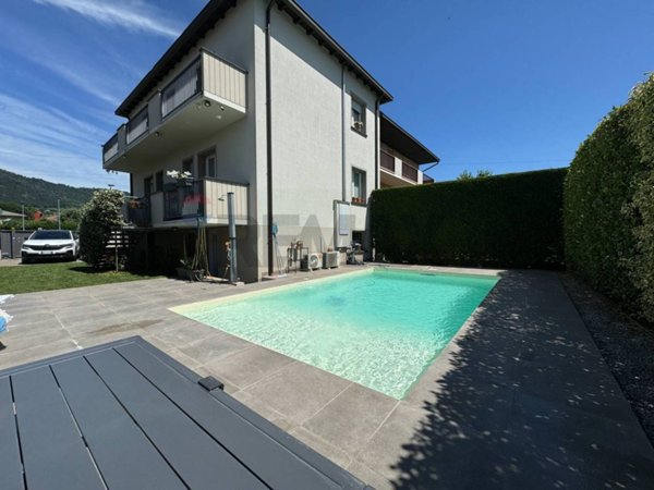 casa indipendente in vendita a Ranica