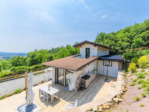 casa indipendente in vendita a Ranica