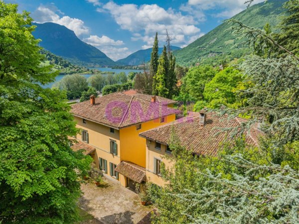 casa indipendente in vendita a Ranzanico