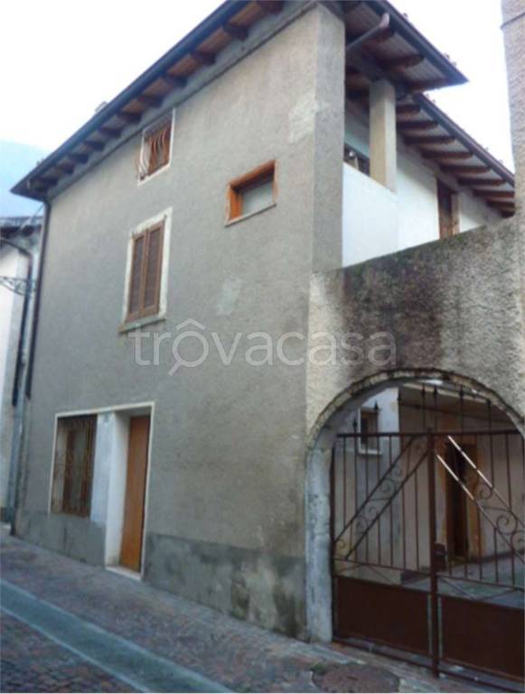 casa indipendente in vendita a Ranzanico
