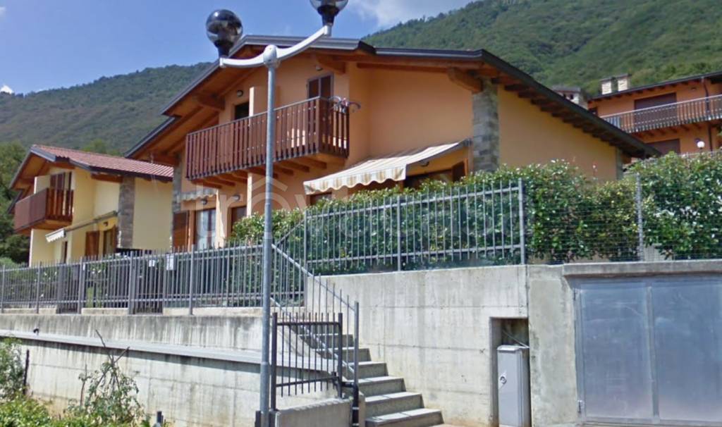 casa indipendente in vendita a Ranzanico