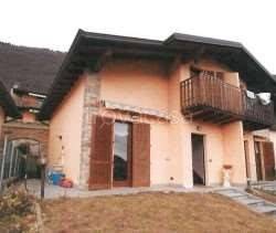 casa indipendente in vendita a Ranzanico