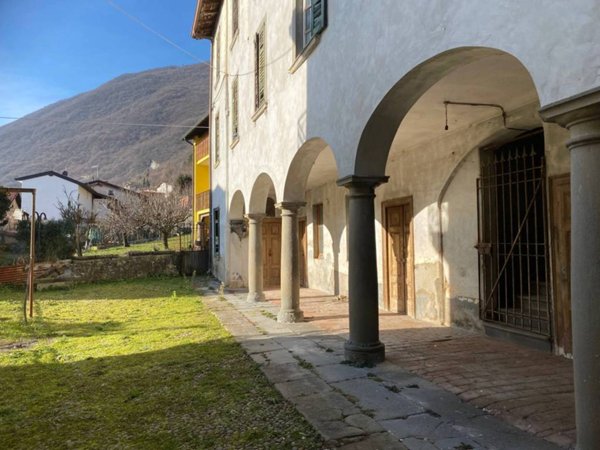 intera palazzina in vendita a Ranzanico