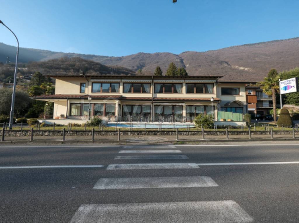 negozio in vendita a Ranzanico