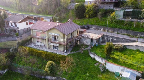 casa indipendente in vendita a Ranzanico