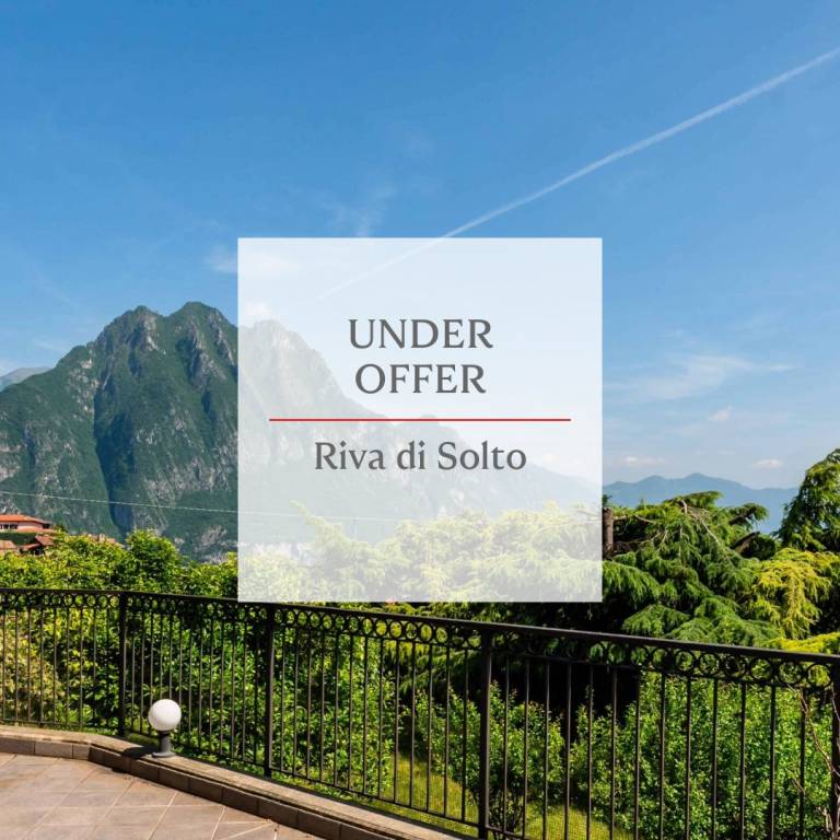casa indipendente in vendita a Riva di Solto
