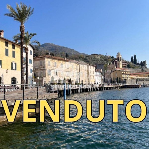 appartamento in vendita a Riva di Solto
