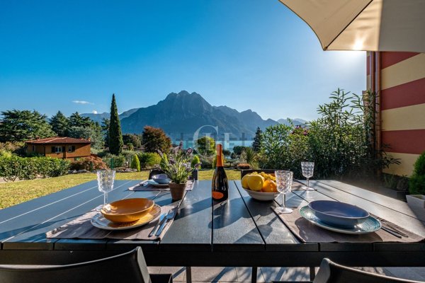 appartamento in vendita a Riva di Solto