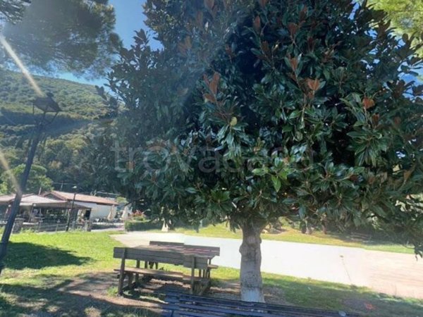 appartamento in vendita a Riva di Solto