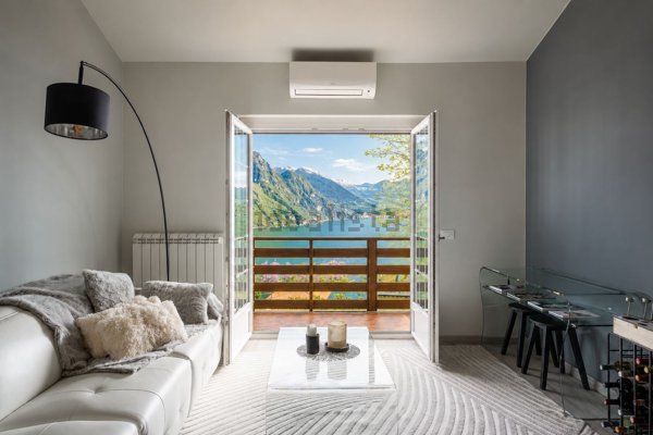 appartamento in vendita a Riva di Solto