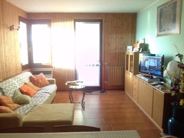 appartamento in vendita a Riva di Solto