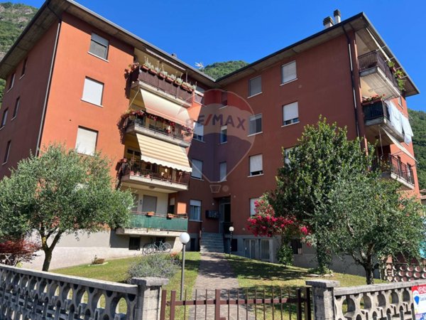 appartamento in vendita a Rogno