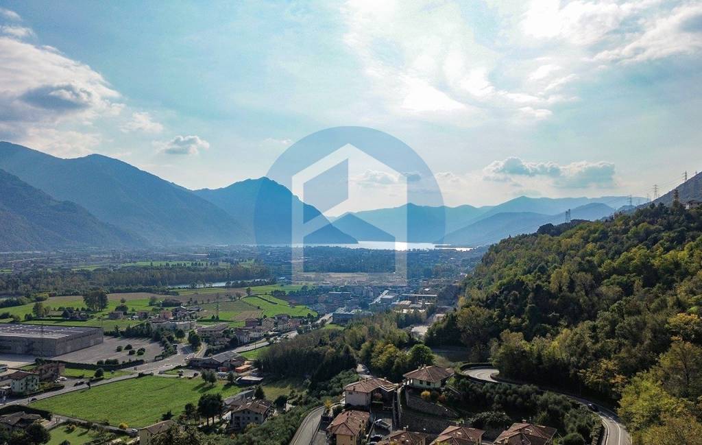 terreno agricolo in vendita a Rogno