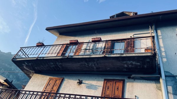 appartamento in vendita a Rogno