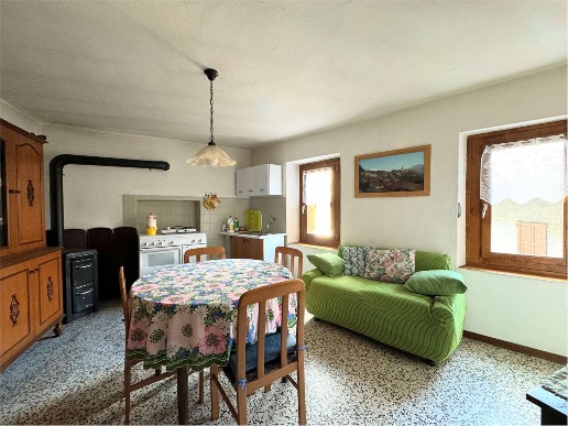 casa indipendente in vendita a Rogno in zona Monti