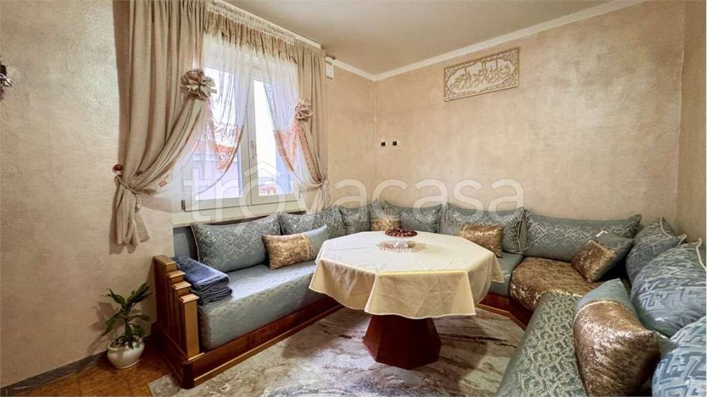 appartamento in vendita a Rogno