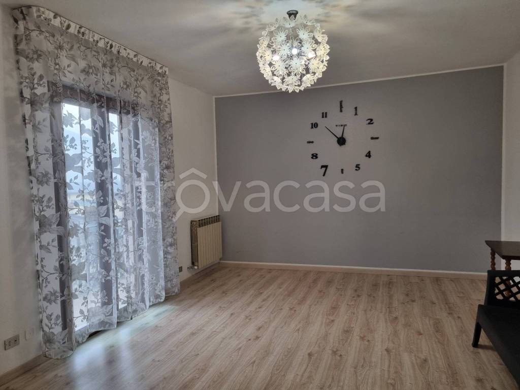 appartamento in vendita a Rogno