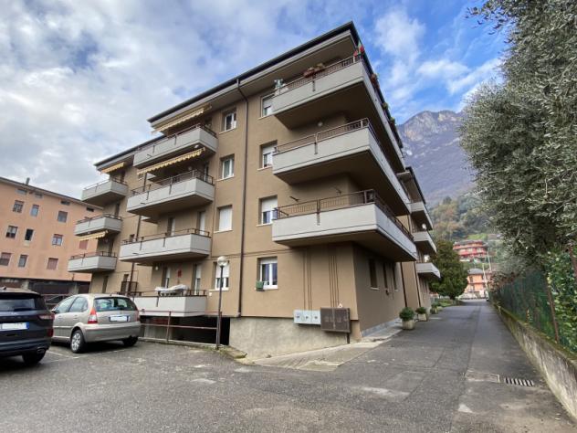 appartamento in vendita a Rogno