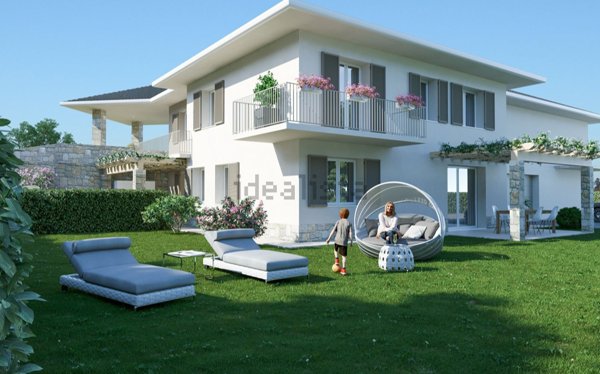 appartamento in vendita a Rogno