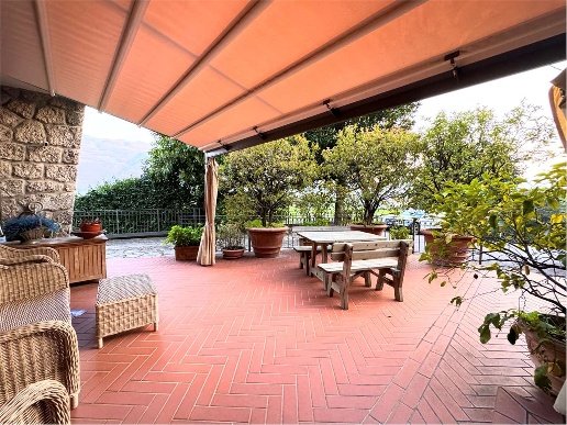 appartamento in vendita a Rogno