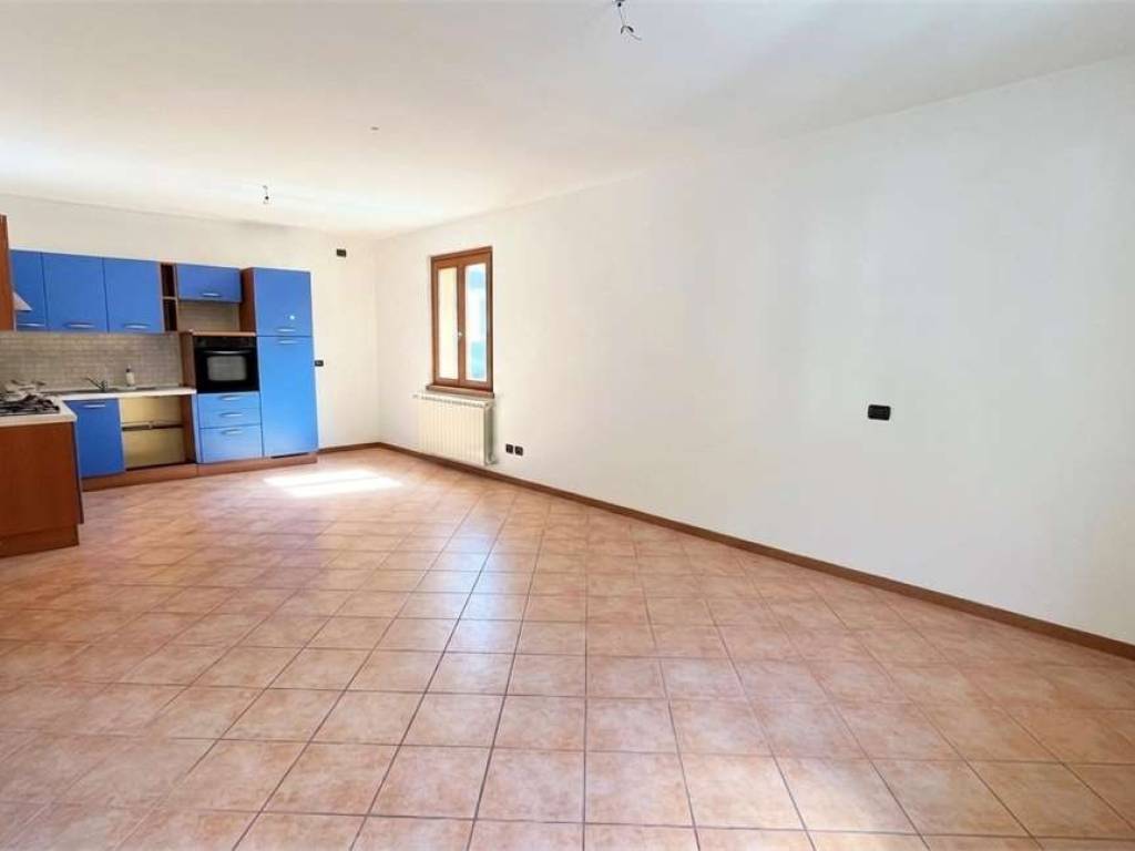 appartamento in vendita a Rogno