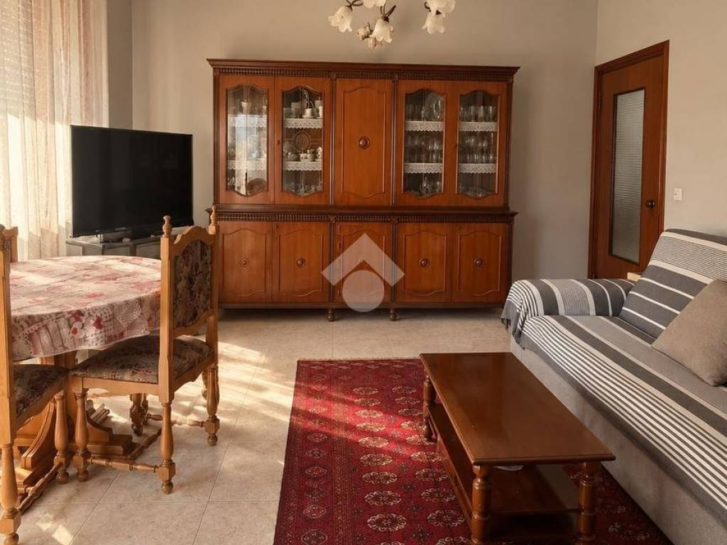 appartamento in vendita a Rogno in zona San Vigilio e RONDINERA