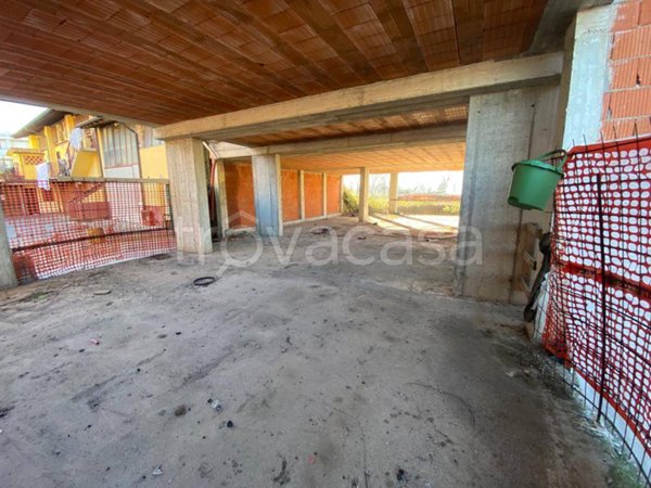 casa indipendente in vendita a Romano di Lombardia