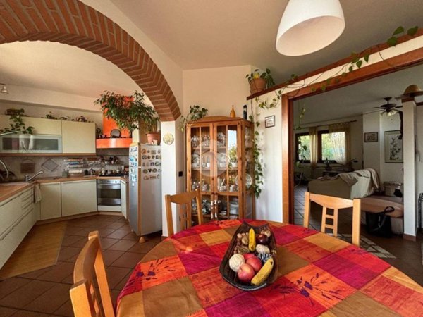 casa indipendente in vendita a Romano di Lombardia