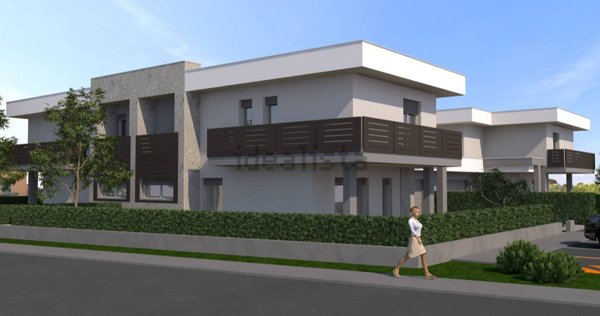 casa indipendente in vendita a Romano di Lombardia