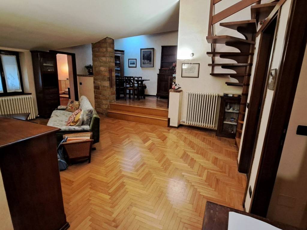 appartamento in vendita a Romano di Lombardia