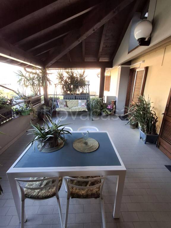 casa indipendente in vendita a Romano di Lombardia