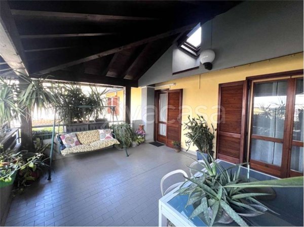 casa indipendente in vendita a Romano di Lombardia