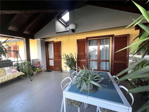 casa indipendente in vendita a Romano di Lombardia