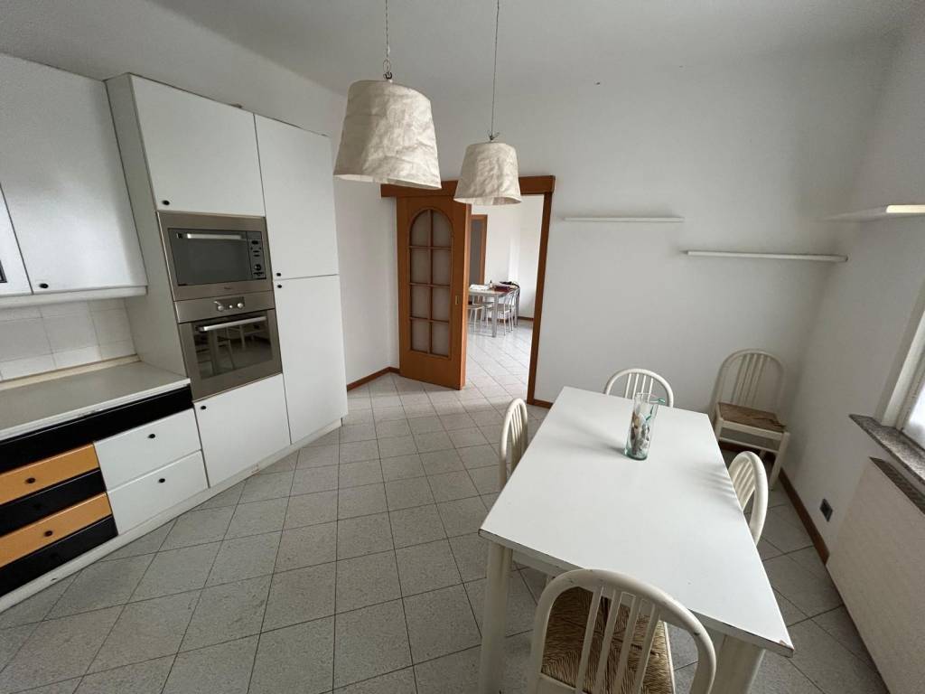 appartamento in vendita a Romano di Lombardia