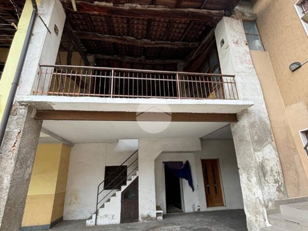 casa indipendente in vendita a Romano di Lombardia