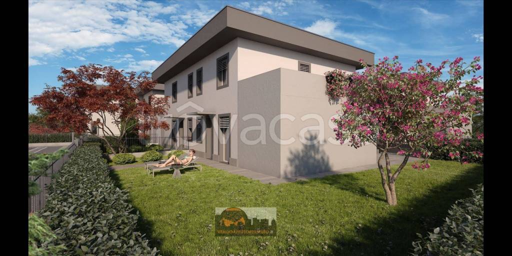 casa indipendente in vendita a Romano di Lombardia
