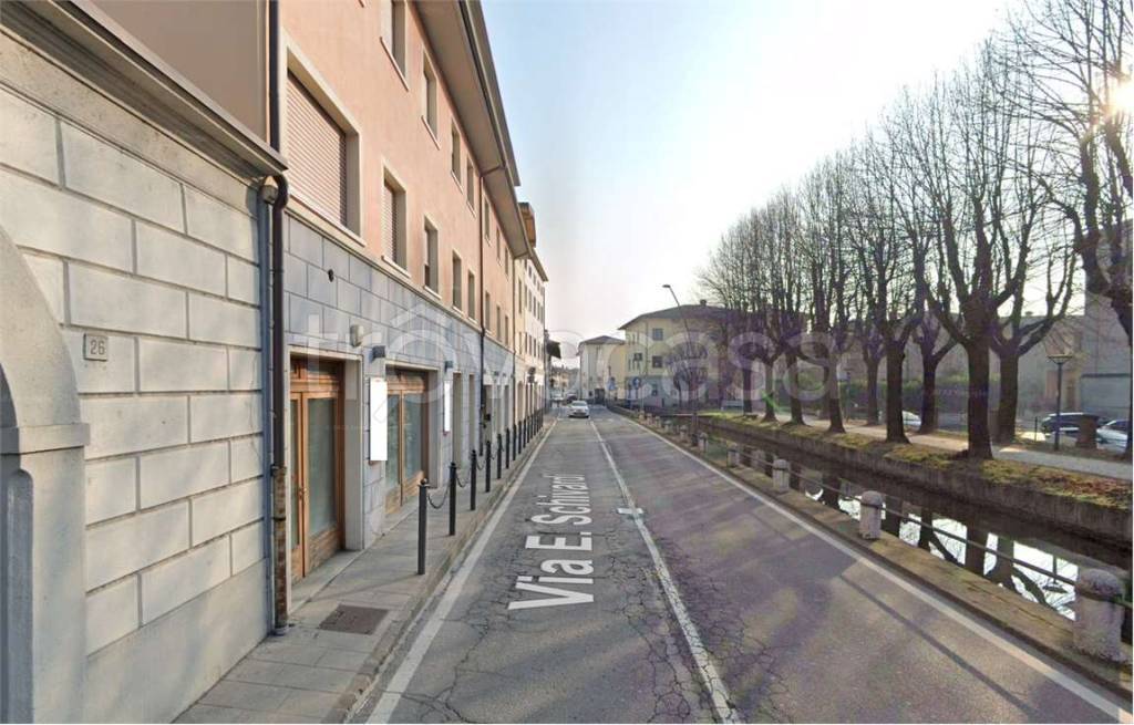 negozio in vendita a Romano di Lombardia