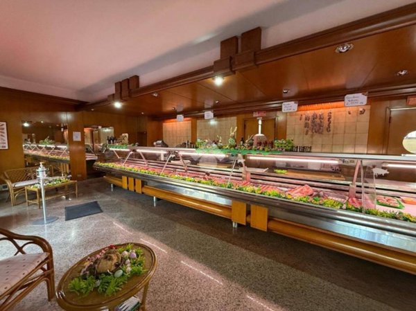 negozio in vendita a Romano di Lombardia