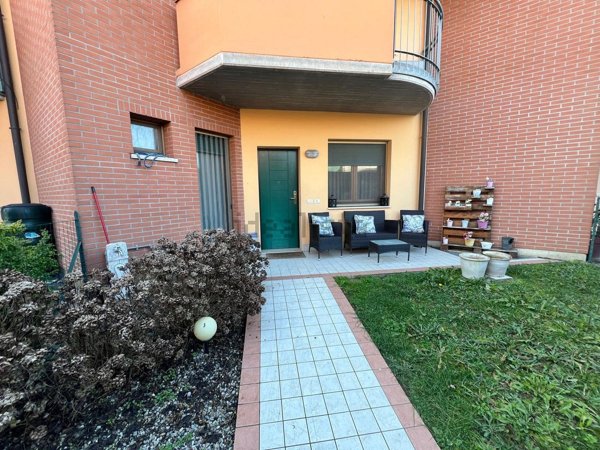casa indipendente in vendita a Romano di Lombardia