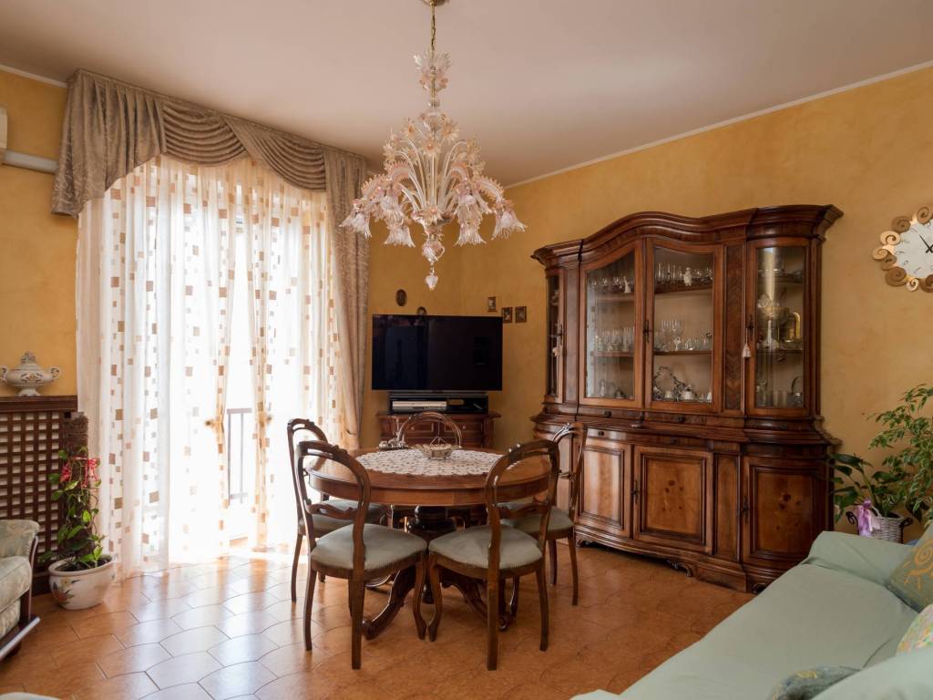 appartamento in vendita a Romano di Lombardia
